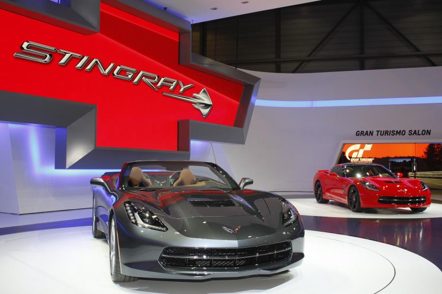  Chevrolet Corvette Stingray Convertible 2013 года  (фото 7 из 48)